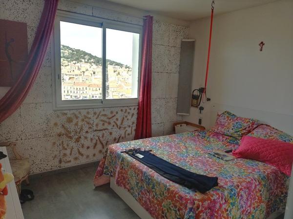 Sète (34200) VIAGER occupé Sète Homme 71 ans / VUE EXCEPTIONNELLE