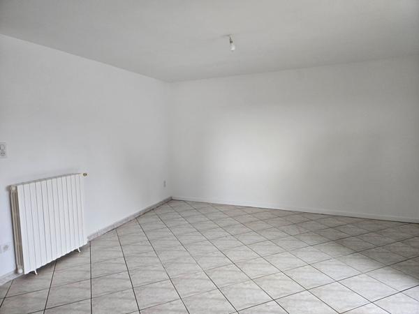 Maison Miolles 5 pièce(s) 95.75 m2