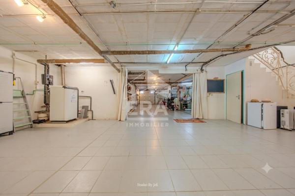 Maison familiale sur un parc arboré de 8 048 m² - Villemur-sur-Tarn
