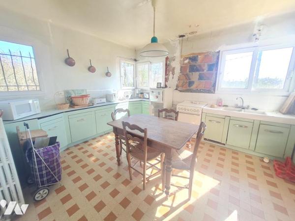 A VENDRE/ MAISON A RENOVER/ MONTOIRE / LOIR ( 41800) 