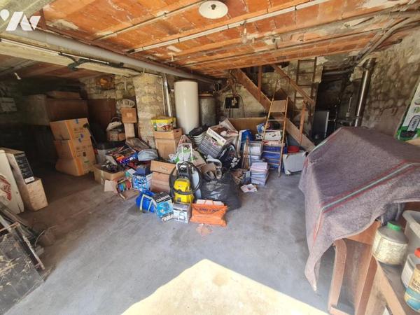 A VENDRE/ MAISON A RENOVER/ MONTOIRE / LOIR ( 41800) 