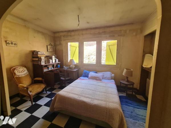 A VENDRE/ MAISON A RENOVER/ MONTOIRE / LOIR ( 41800) 