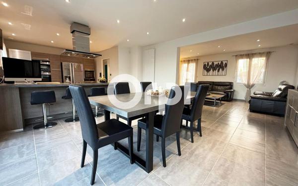 Maison à vendre    6 pièces • 150 m2 Soissons