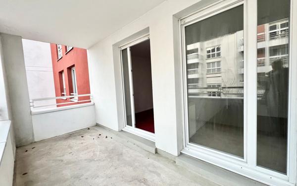 Appartement à vendre    3 pièces • 66,03 m2 Massy