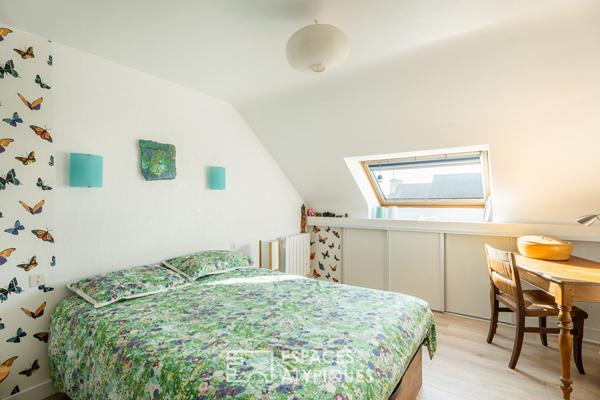 Maison Rénovée avec Extension Bois et Potentiel d’Aménagement à Saint-Avé