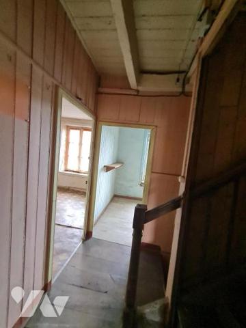 À Vendre à La Chèze Ancien commerce situé en plein bourg de la chèze 