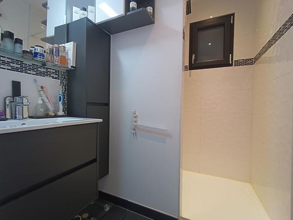 Maison à vendre à Saint-Avé de 4 chambres idéalement placée dans un environnement prisé