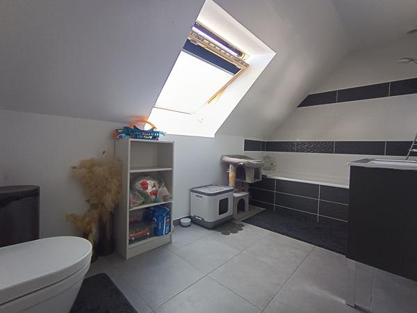 Maison à vendre à Saint-Avé de 4 chambres idéalement placée dans un environnement prisé
