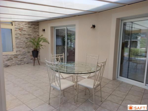 Maison de plain pied, belles prestations