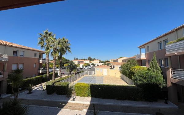 Appartement à vendre    2 pièces • 45 m2 Mèze