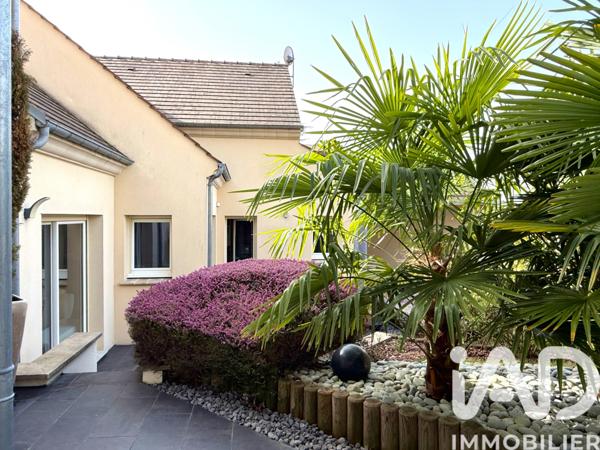 Maison à vendre 6 pièces 145 m² Jouars-Pontchartrain