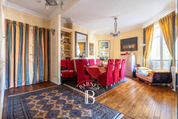 Paris 16ème, Appartement 3 Chambres -  124 m² à vendre