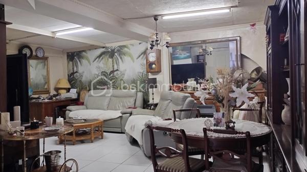 Immeuble mixte de 210 m²