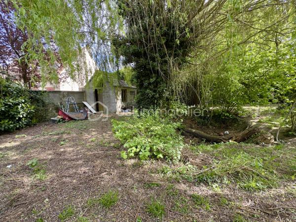 Terrain de 727 m²