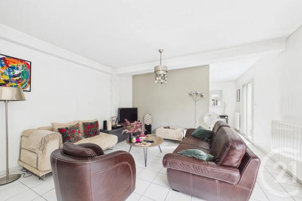 Maison à vendre  5 pièces - 107,09 m 2   LE BOUSCAT  - 33