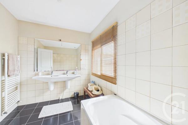 Maison à vendre  5 pièces - 107,09 m 2   LE BOUSCAT  - 33