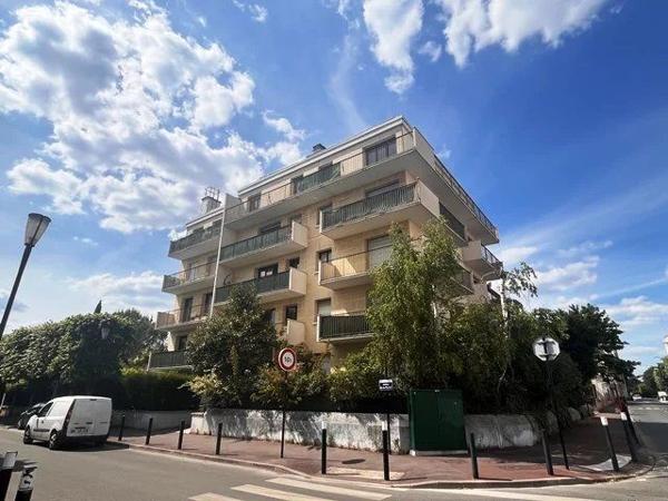 Vente Appartement 1 pièces 27 m2 à Joinville-le-Pont