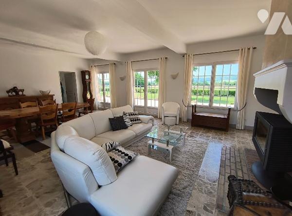 PROPRIETE D'EXCEPTION - ESPRIT RANCH AU NORD DE PARIS