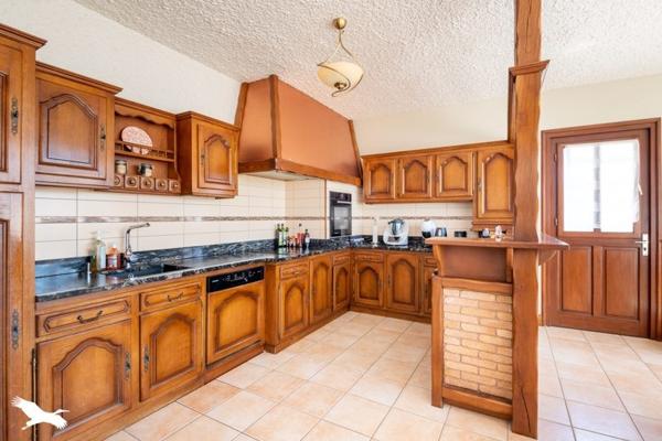 Maison à vendre |  Cléder |  15 pièces | 320 m²