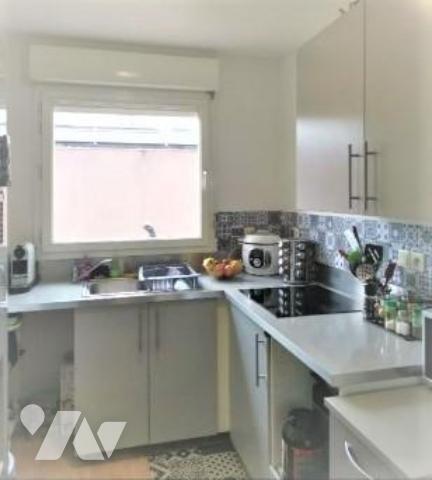 VALENCIENNES APPARTEMENT TYPE 2 AVEC PLACE DE PARKING VENDU OCCUPE