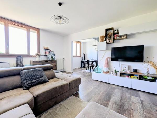 Vente / Appartement T4