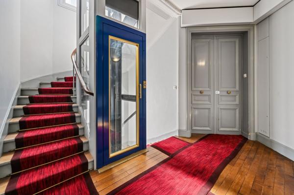 Vente Appartement de luxe Neuilly-sur-Seine 4 Pièces 88 m²