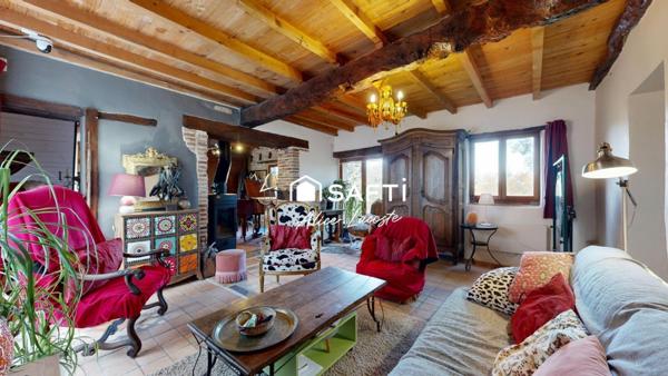 Ancienne ferme avec cachet et grand terrain