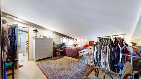 Ancienne ferme avec cachet et grand terrain