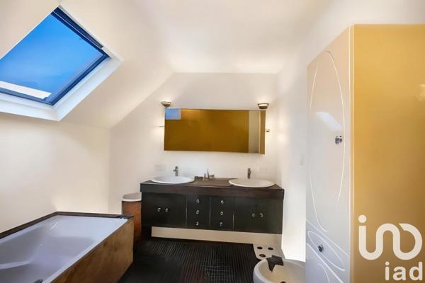 Maison traditionnelle 6 pièces de 135 m² à Vitry-sur-Seine (94400)