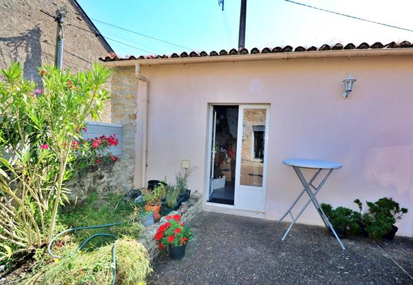 Maison Terranjou T3 avec jardin et dependances , Martigne briand
