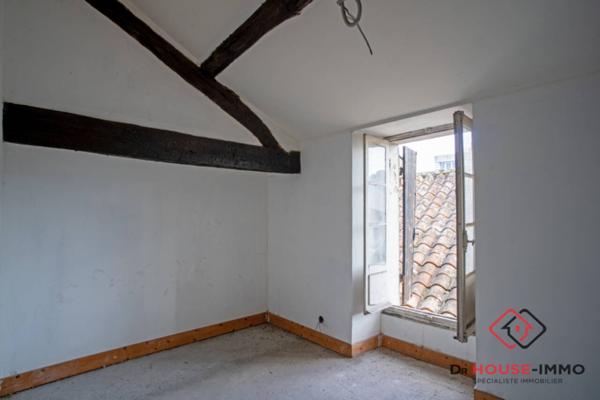 Immeuble à vendre 5 pièces de 381 m²