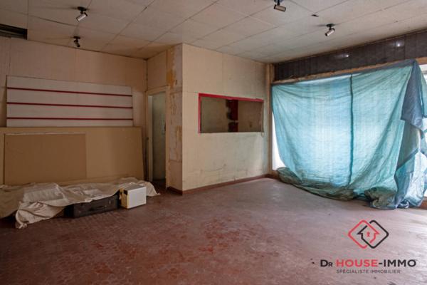 Immeuble à vendre 5 pièces de 381 m²