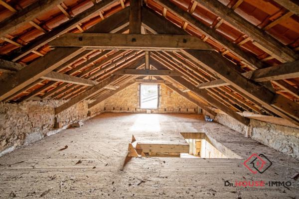 Immeuble à vendre 5 pièces de 381 m²