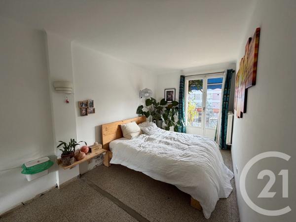 Appartement T3 à vendre  3 pièces - 68,65 m2 MARSEILLE - 13009