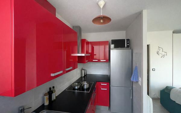 Appartement à vendre    1 pièce • 30,61 m2 Le Plessis-Trévise