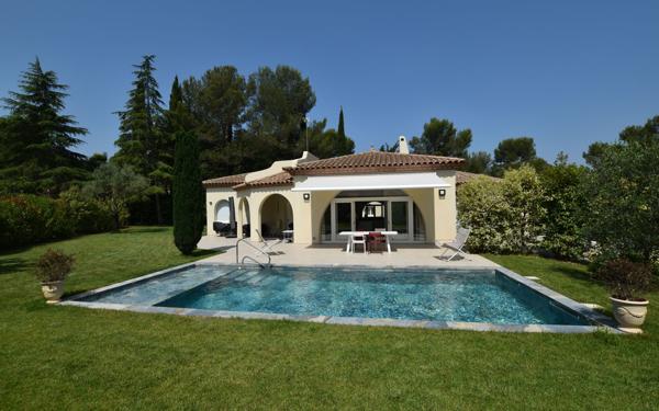 Maison à vendre    6 pièces • 235 m2 Montferrier-sur-Lez