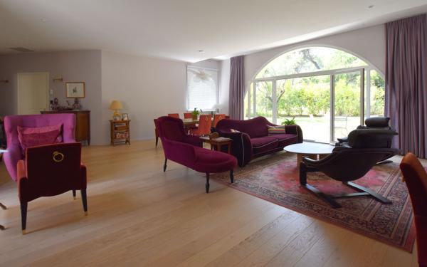 Maison à vendre    6 pièces • 235 m2 Montferrier-sur-Lez