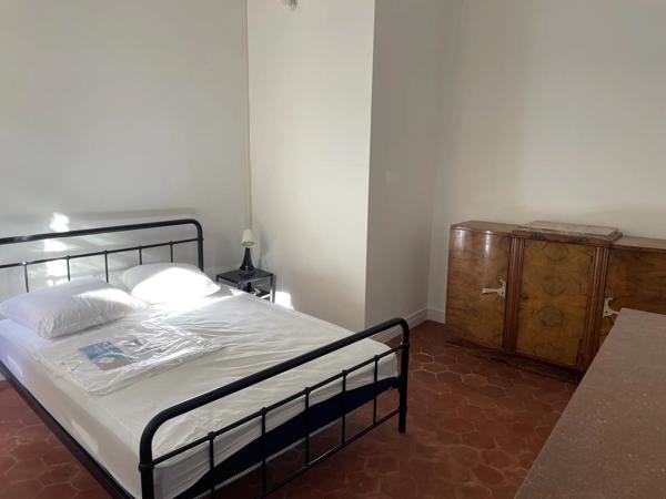 Location                                                      Appartement
                        
                     2 pièces                      50 m2                     à Perpignan