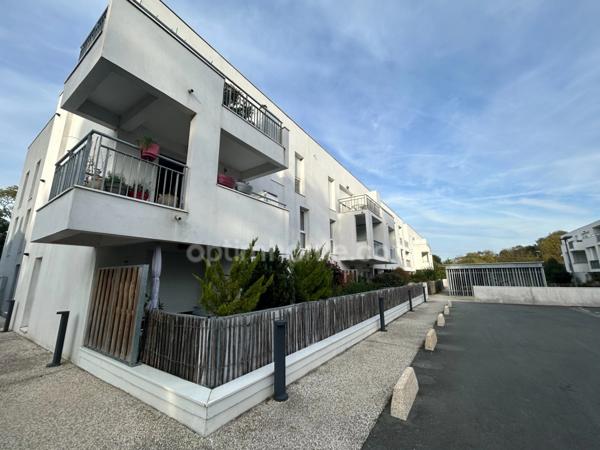 Appartement à vendre 1 pièces LA ROCHELLE (17)