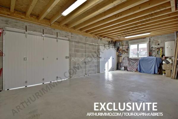 Vente Maison 2 pièces 150 m2 à La Tour-du-Pin