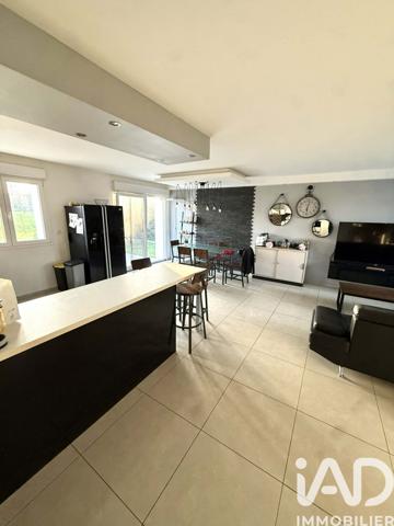 Maison à vendre 6 pièces 142 m² Vigy