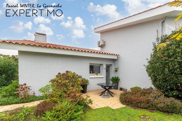 Soullans (85300) Magnifique maison d'architecte de 185m², 4 chambres et piscine