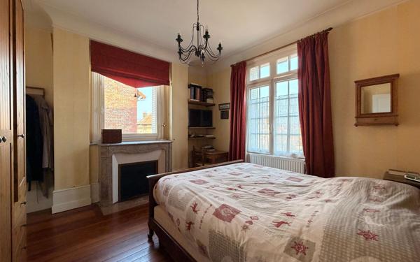 Maison à vendre    8 pièces •  Compiègne