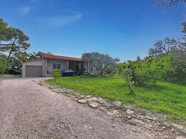 Maison familiale rénovée avec dépendance et garage ? 163m²