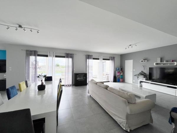 Maison 5 pièce(s) 170 m2-