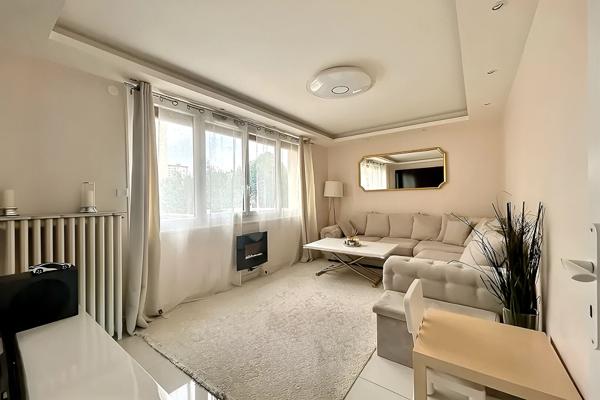 Appartement Vitry Sur Seine - Centre- ville - 3 pièces 49 m2