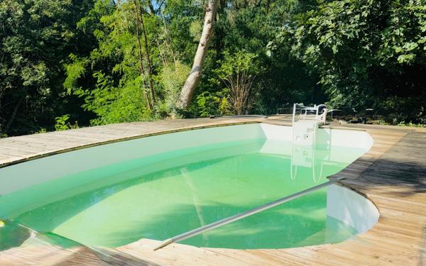 Maison à vendre    11 pièces •  Saint-Donat-sur-l'Herbasse