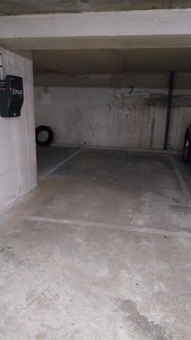 Location parking / box Orsay - 90 €/mois