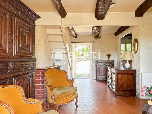 Charmante maison en pierre avec potentiel