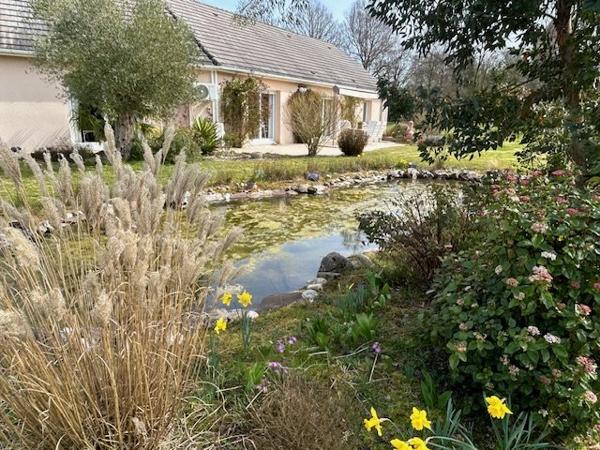 Pavillon à BROU (28160)